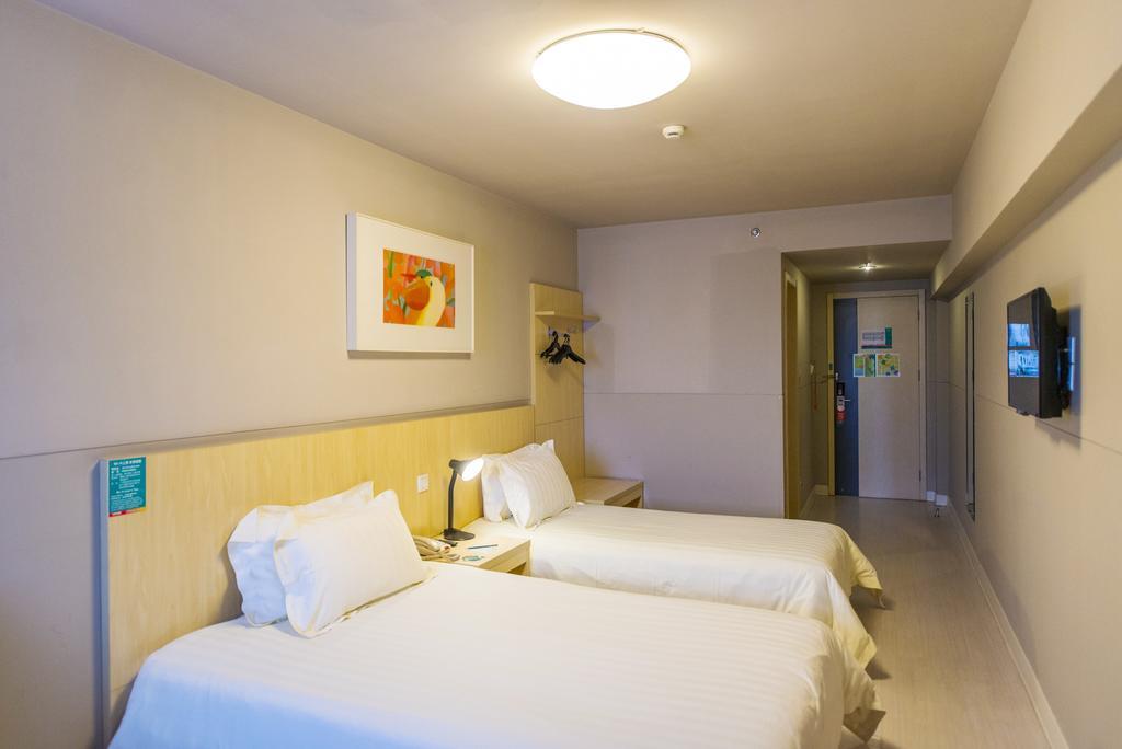 Jinjiang Inn Nantong Gongnong Road מראה חיצוני תמונה