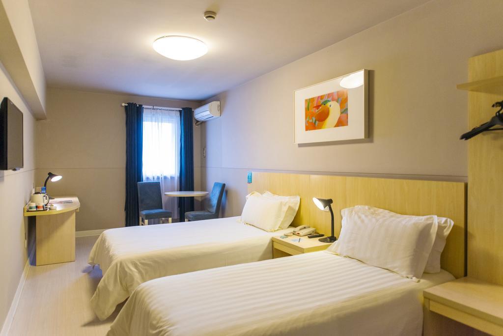 Jinjiang Inn Nantong Gongnong Road מראה חיצוני תמונה