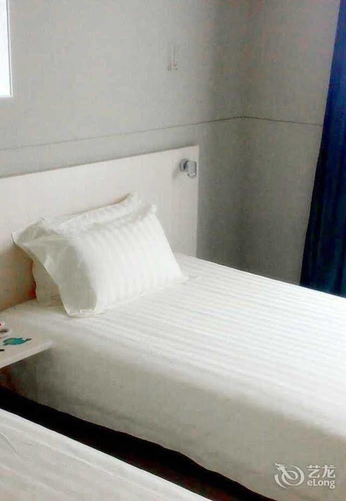 Jinjiang Inn Nantong Gongnong Road מראה חיצוני תמונה